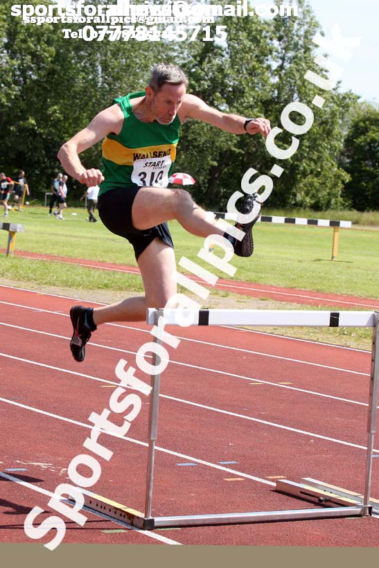 Mens 300 metres hurdles, 2019 NEMA Track and Field Champs, Monkton. Photo:  David T. Hewitson/Sports for All Pics